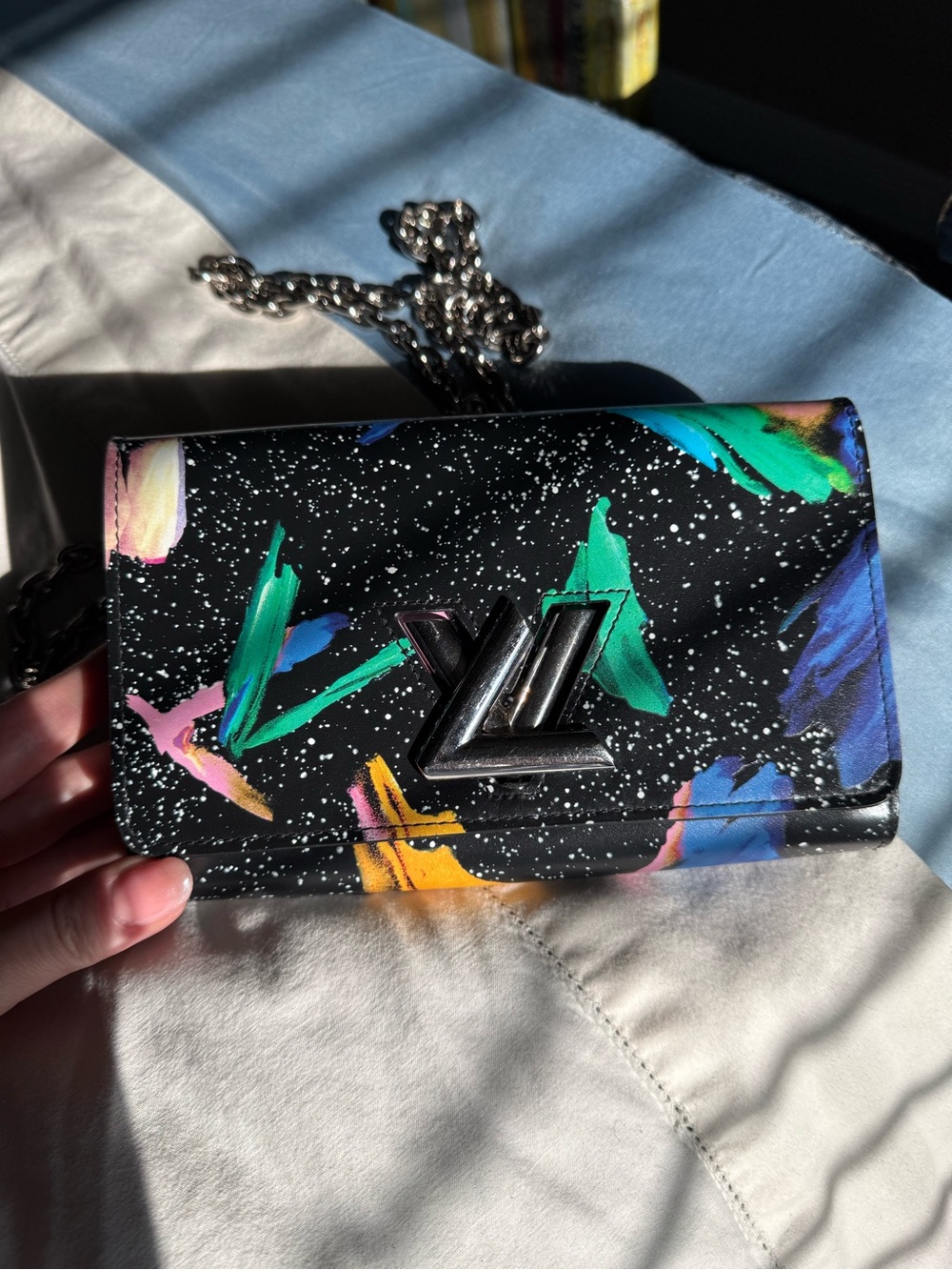 Louis Vuitton LV Twist wallet on chain